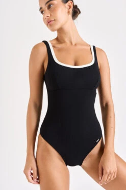 MAILLOT 1 PIECE Noir EUGENIA PAIMPOL