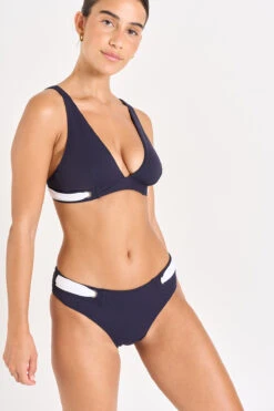 Maillot De Bain 2 Pièces Marine MAYLIS & BRUNE TAMARINDO -Plage Femme 23E MAYLIS TAMARIND 14H06 BRUNE TAMARINDO 14H06 DEV9