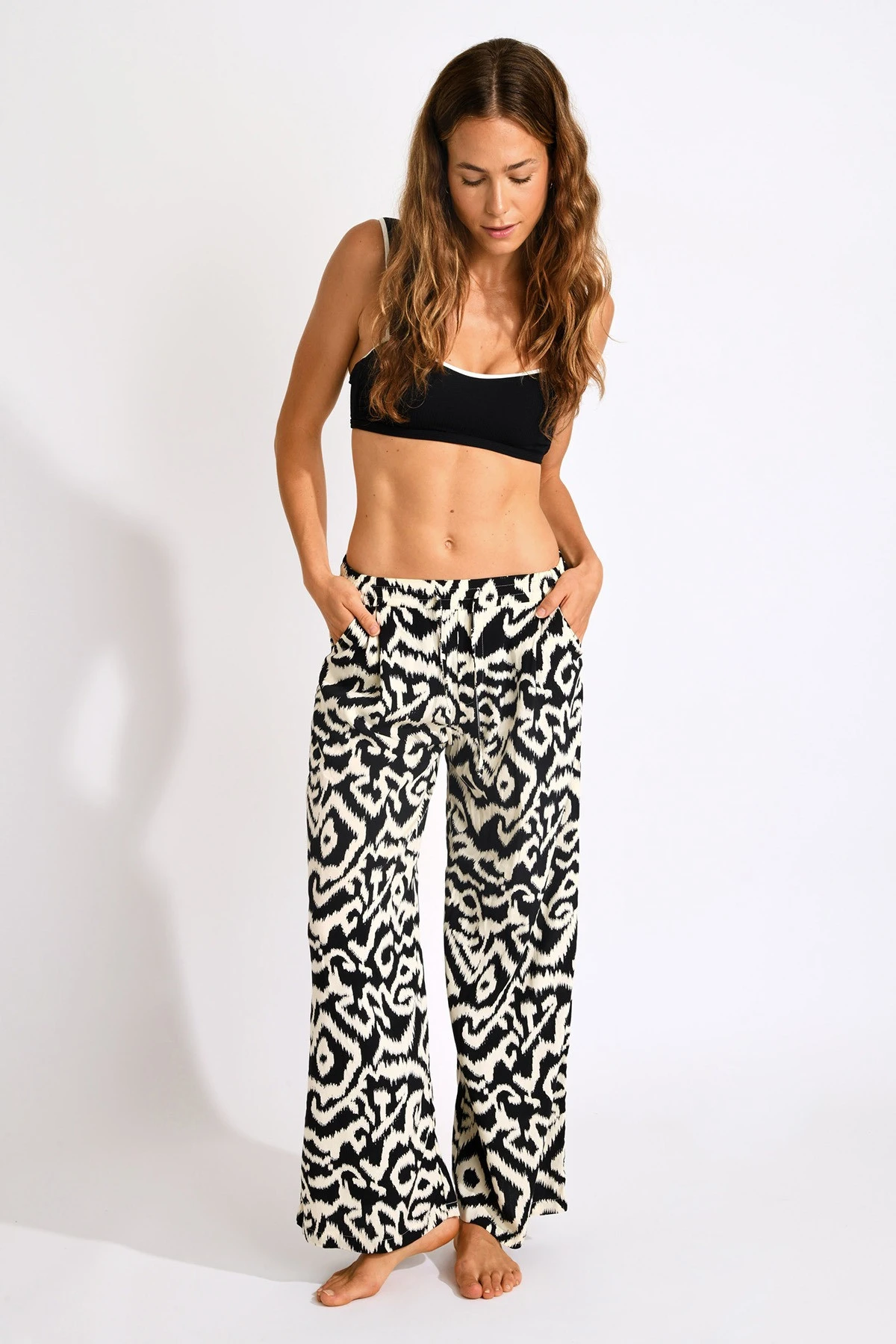 PANTALON BEACHWEAR Noir ALYA GAROUPE 7 PANTALON BEACHWEAR Noir ALYA GAROUPE – Image 7