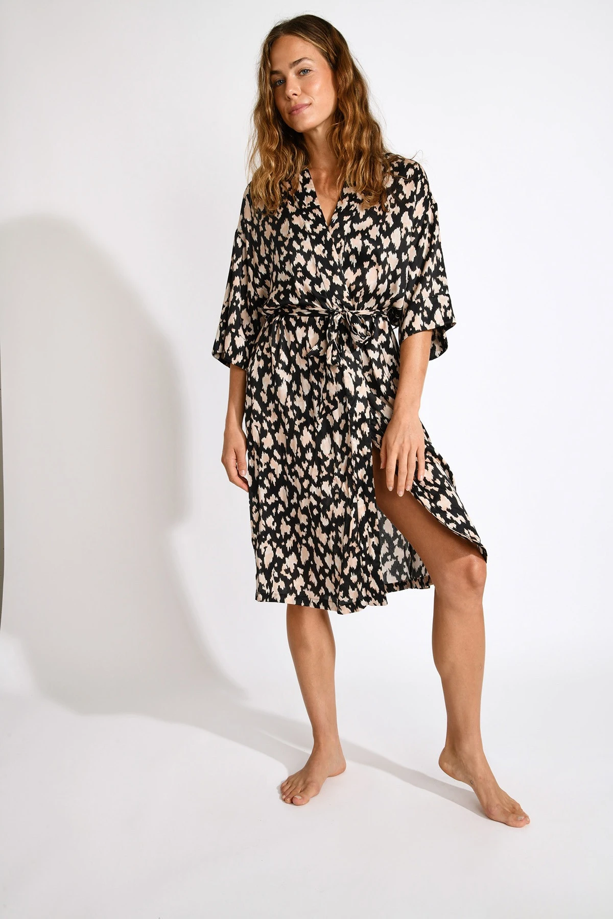 TUNIQUE BEACHWEAR Noir TOKYO BAVAROSAT 7 TUNIQUE BEACHWEAR Noir TOKYO BAVAROSAT – Image 7